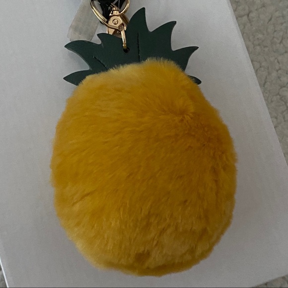 Brand New UNDER ONE SKY Keychain/Bag Charm - Picture 4 of 6